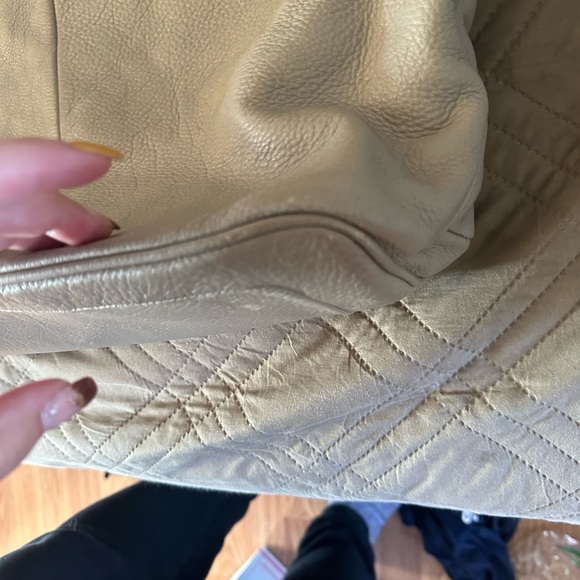 Marc Jacob’s Beige Leather hobo Shoulder Bag - Picture 6 of 15